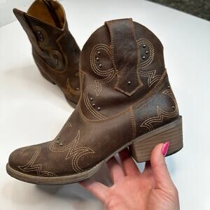 Sterling River Brown Leather Embroidered Studded Ankle Boots